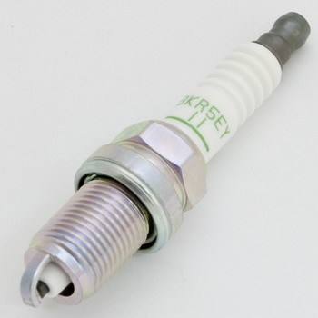NGK BKR5EY-11 (Den-3120) NGK BKR5EY-11 (Den-3120)